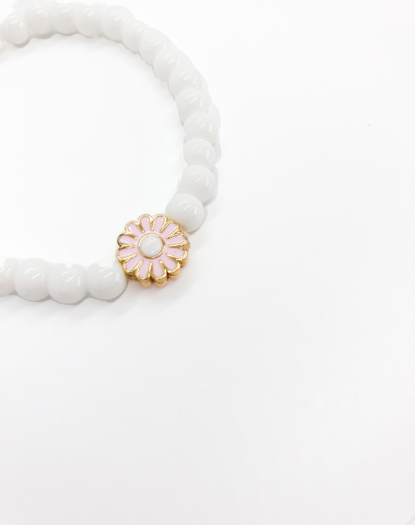 White Jade Daisy